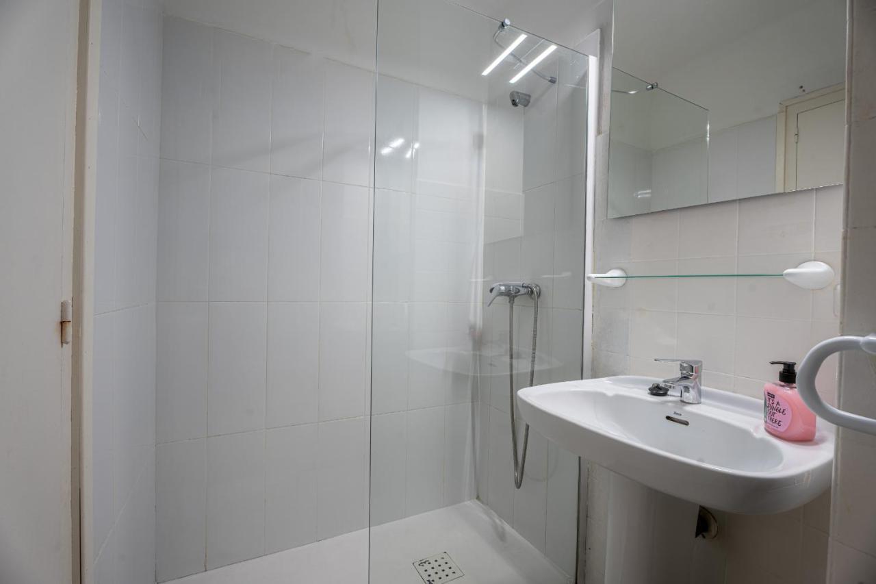 Ferienwohnung Apartamento Rhodes Vista Al Mar Roses Exterior foto